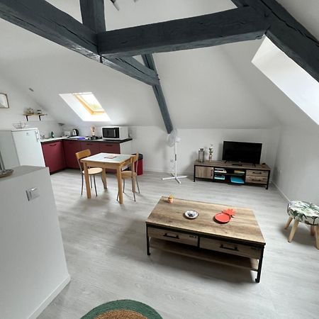 Appartement Avec Cours Saint-Brisson-sur-Loire Luaran gambar